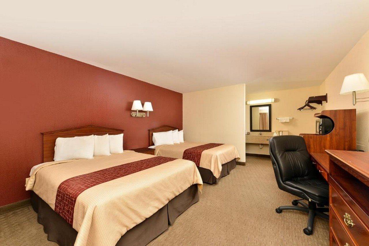 Red Roof Inn Dalton Esterno foto